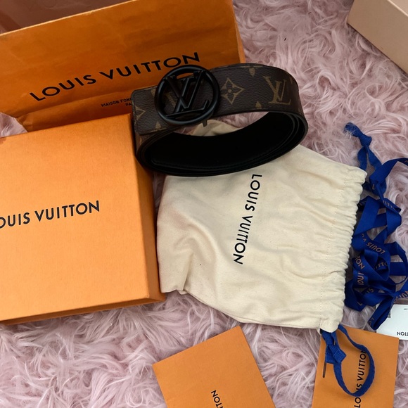 Authentic Louis Vuitton belt with receipt, dust bag, bag, box and cards. - Picture 3 of 13